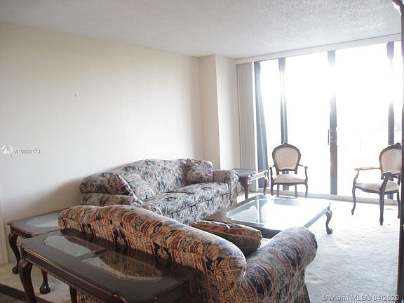 2nd image of 3640 Yacht Club Dr APT 302
