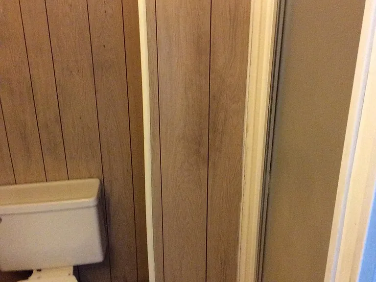 Comfortable Old Home converted into Apartments — Photo 12
