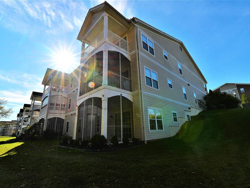 1st image of 1180 Periwinkle Dr #1180