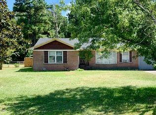 5010 Pine Needle Dr, Wilmington, NC 28403