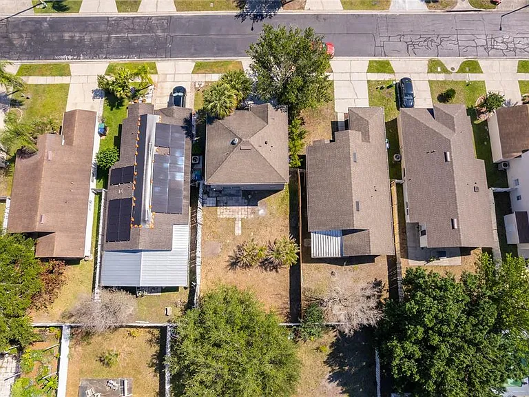 1313 Timberbend Cir — Photo 30