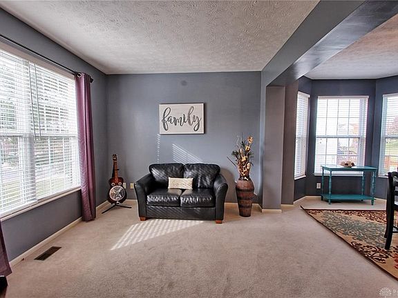 4th image of 530 Arbor Hills Dr