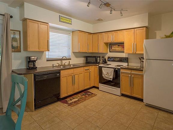 3rd image of 1818 Audrey Dr