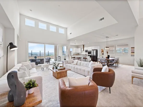 1228 Spivey Rd, Chula Vista, CA 91913