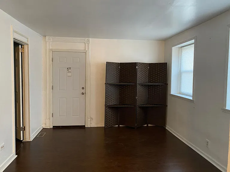 2900 S Normal Ave — Photo 6