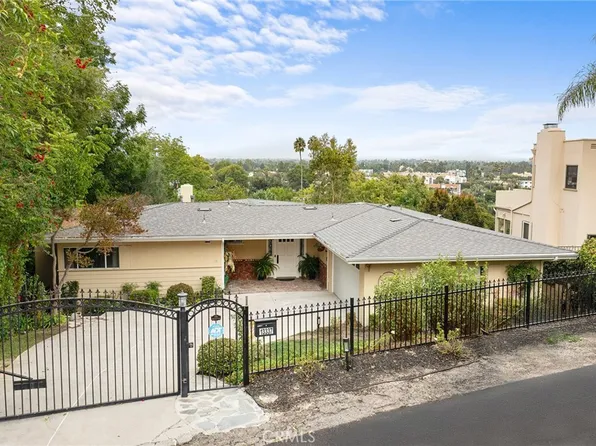 13337 Galewood St, Sherman Oaks, CA 91423