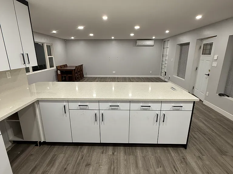 2321 W Avenue M4 — Photo 4