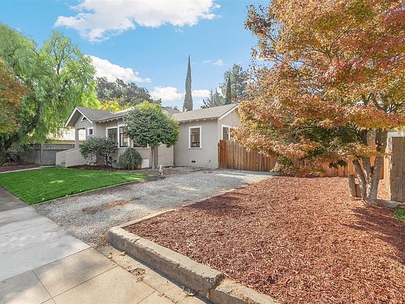3rd image of 7831 Eigleberry St