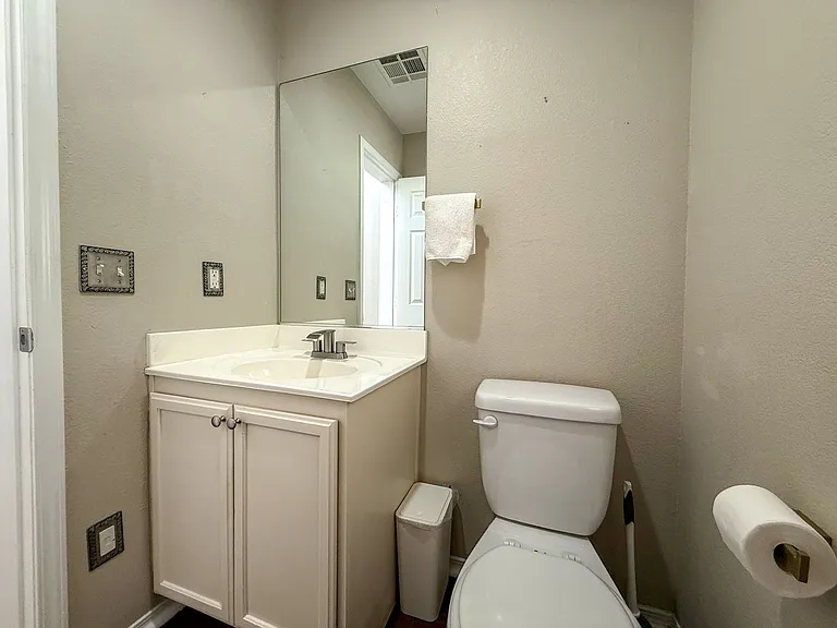 10360 Cherokee Corner Ave — Photo 17