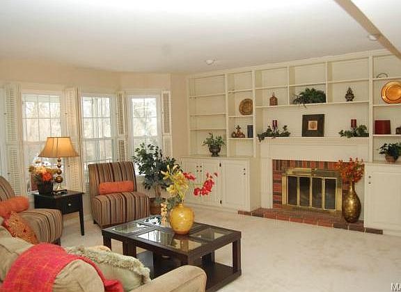2nd image of 392 Greentrails Dr S