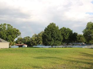 16915 Leclare Groves Way, Lutz, FL 33558