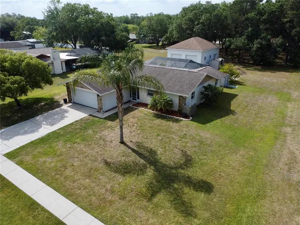 9304 Nile Dr, New Port Richey, FL 34655