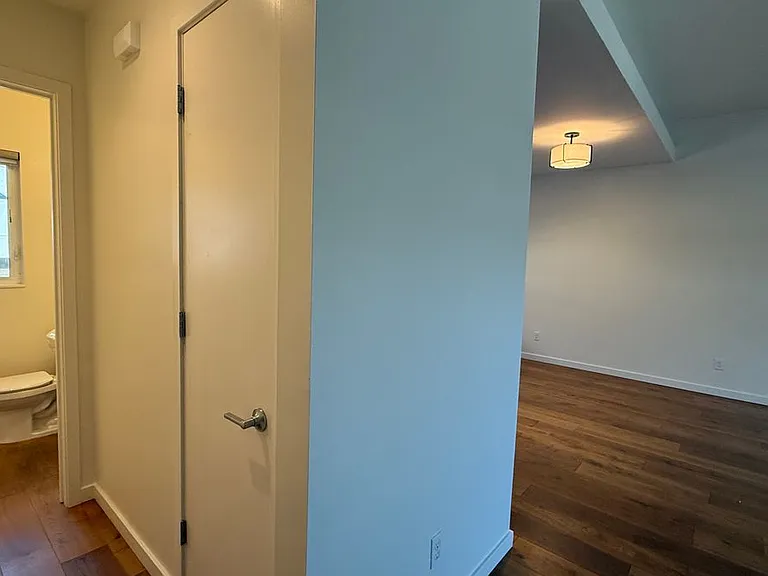 488 Garden St — Photo 14