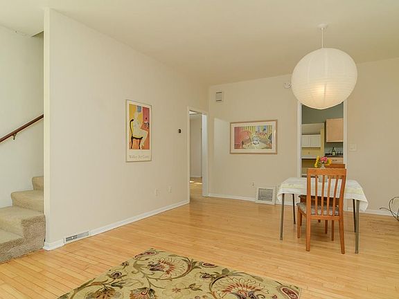 4th image of 2617 E 24th St