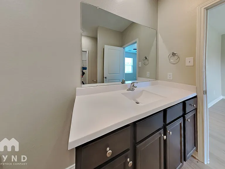 15514 Caramel Springs Dr — Photo 10