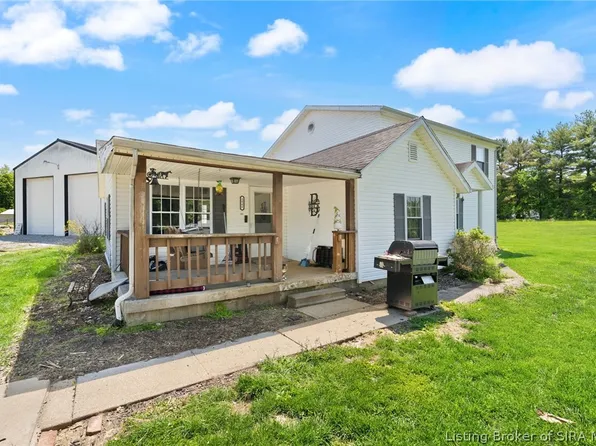 1868 E Harrod Road, Austin, IN 47102