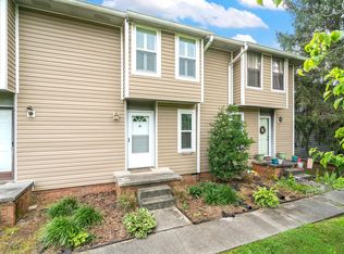 619 Idlewood Ln APT B, Knoxville, TN 37923