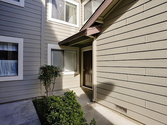 2nd image of 83 Frontier Trail Dr