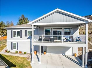 223 Village Dr, Manson, WA 98831