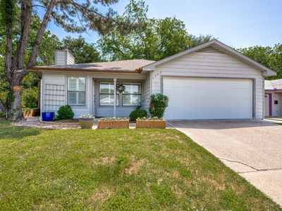 1502 Denton Dr, Carrollton, TX, 75006
