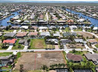2315 SW 50th Ln, Cape Coral, FL 33914