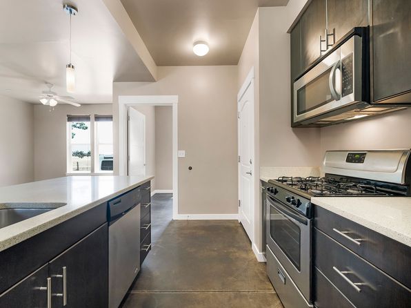 2214 Hutchinson St APT 102