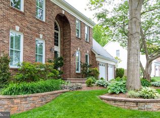 8007 Middlewood Pl, Springfield, VA 22153