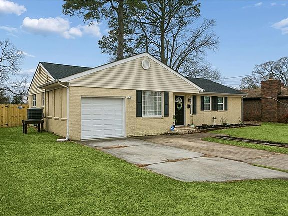 3rd image of 413 W Gilbert St