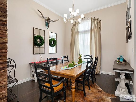 4th image of 23803 Richmond Cir