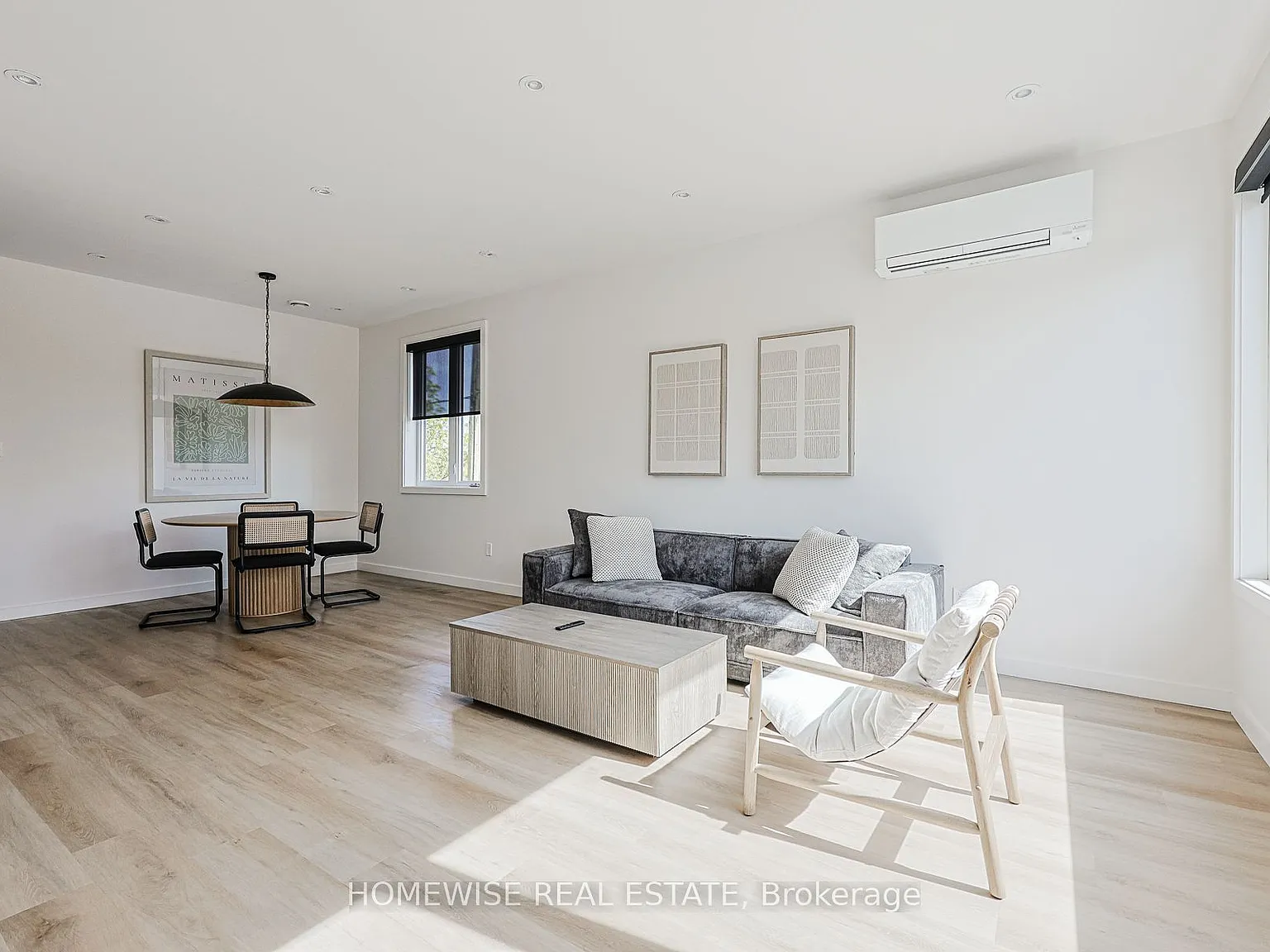 3 bed, $3,488 — Photo 2