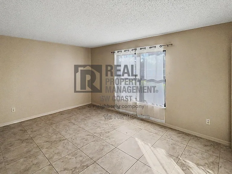 12471 McGregor Blvd #10-1 — Photo 6