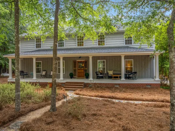 308 NW Lakeview Dr, Milledgeville, GA 31061