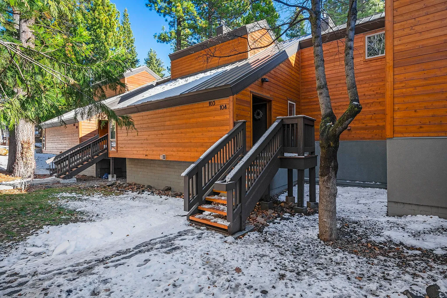 2755 N Lake Blvd #104 photo 1