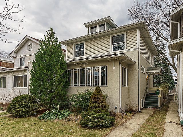 1st image of 2136 W Morse Ave