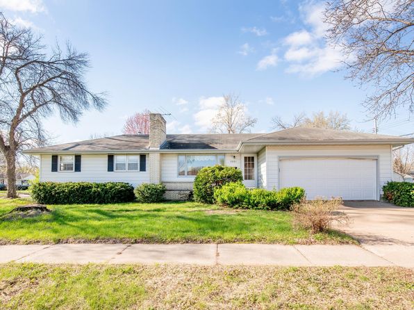 4001 72nd Ave N, Brooklyn Center, MN 55429