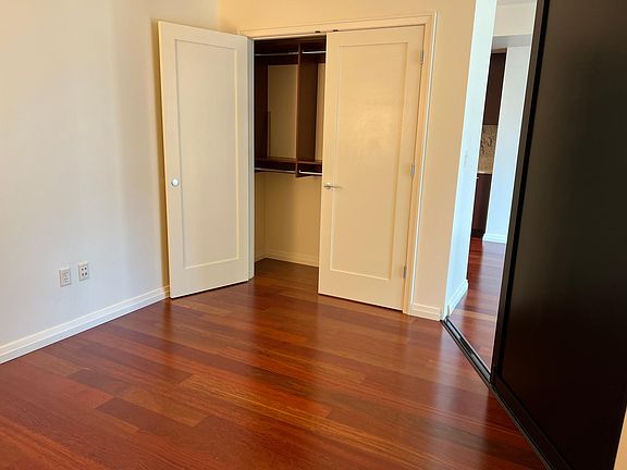 3rd image of 10700 NE 4th St Unit 616