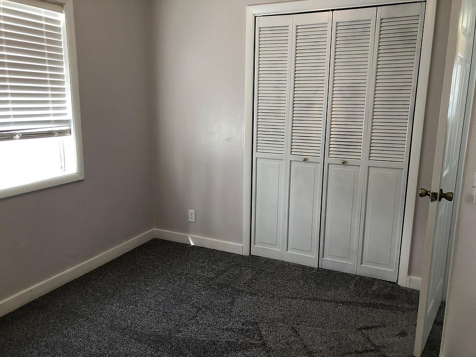 Bedroom closet