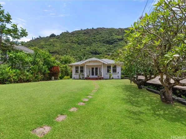 3116 Manoa Rd, Honolulu, HI 96822