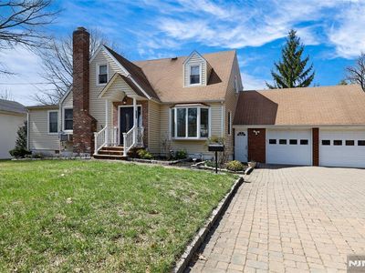 577 Forest Ave, Paramus, NJ, 07652