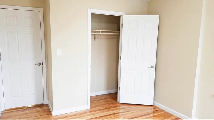 Rented by Hagstrom Management Inc | media 19