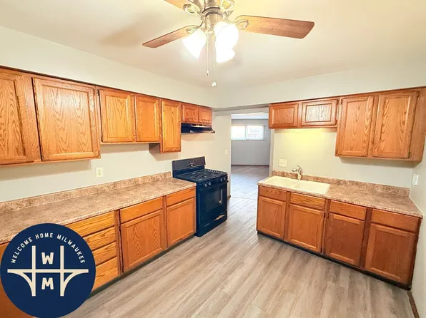 2645 S Kinnickinnic Ave Floor 1, Milwaukee, WI 53207