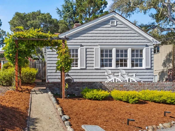 856 Fountain Ave, Monterey, CA 93940
