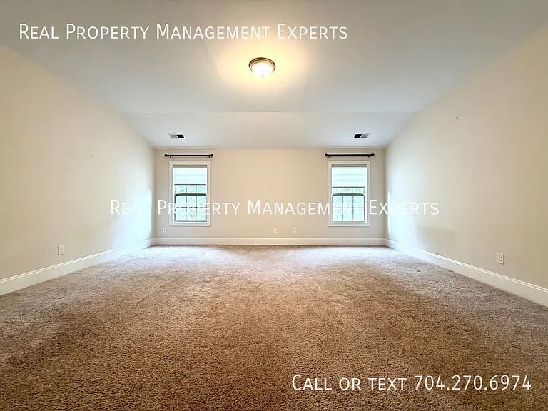 9416 Scorpio Ln — Photo 10