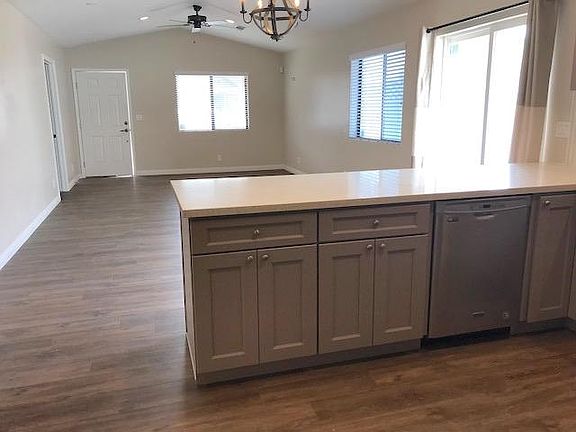 Quartz counter tops