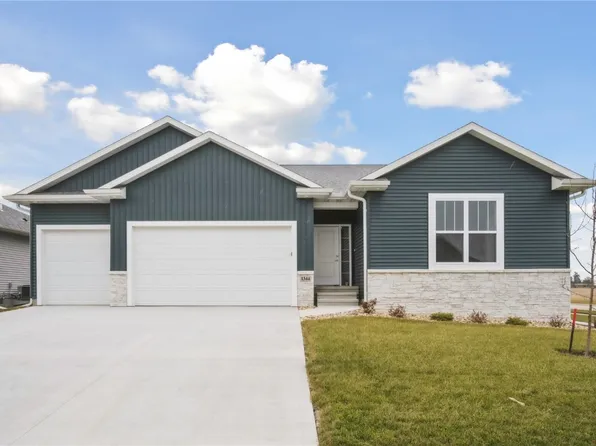 1344 Hickory Ridge Dr, Marion, IA 52302