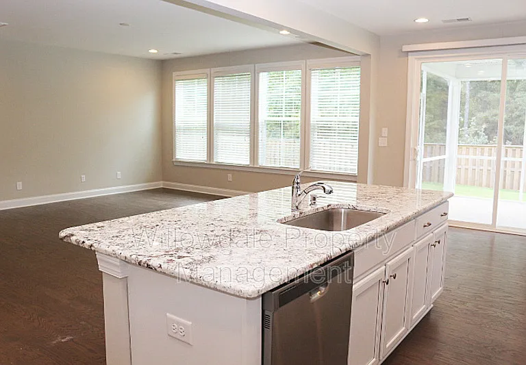 436 Morgan Ridge Rd — Photo 4
