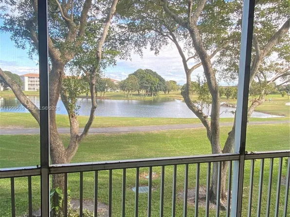 301 SW 135th Ave #209-C, Pembroke Pines, FL 33027