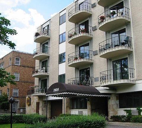 2nd image of 2928 Dean Pkwy APT 2F