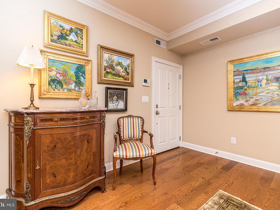 120 N Clinton St, Doylestown, PA 18901 Zillow