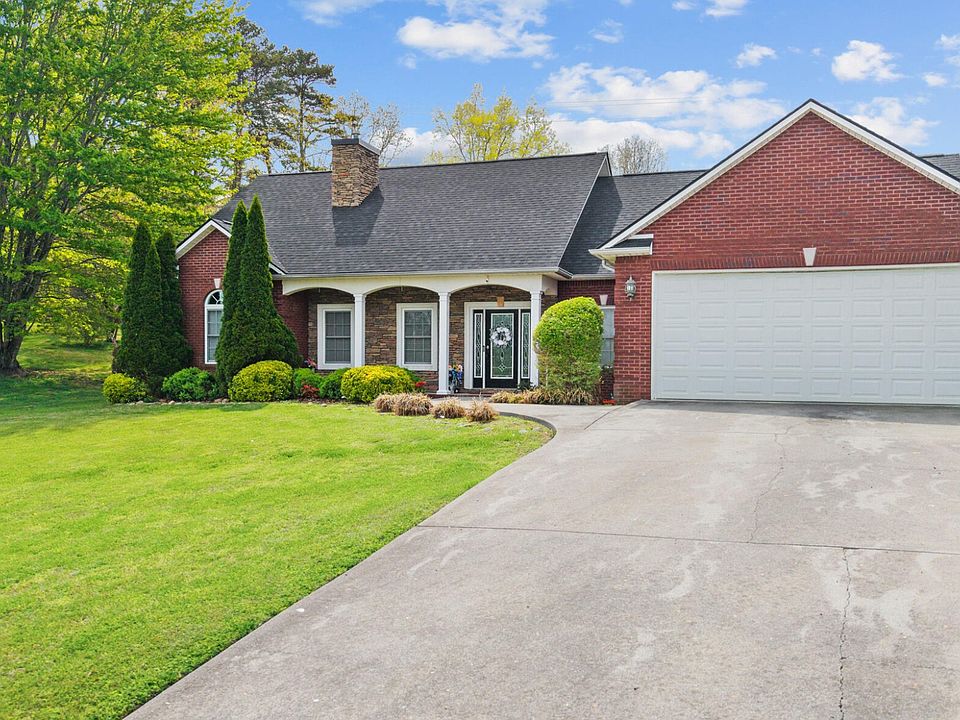 1st image of 2519 Friar Wood Ln